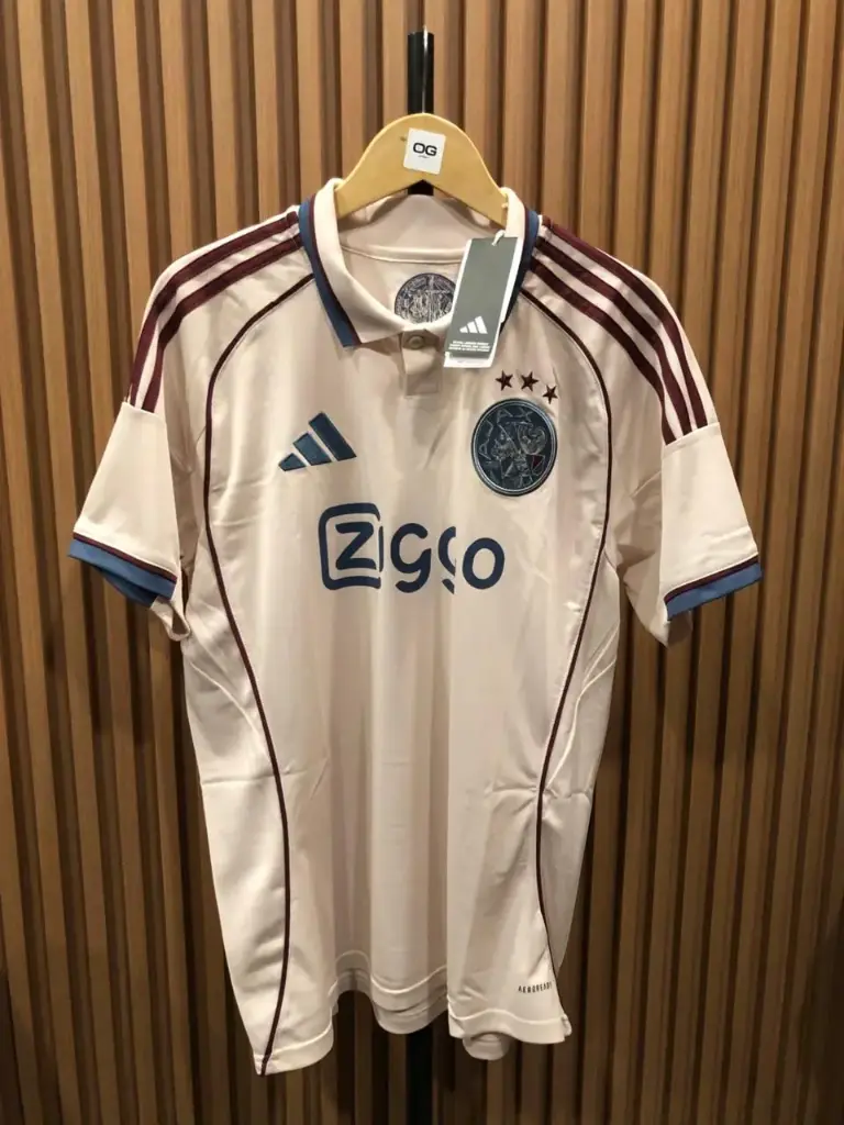 Ajax Away / Third Jersey 2025–2026 (BNWT)