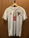 Japan Away Jersey 2017–2018 with No. 10 Shinji Kagawa